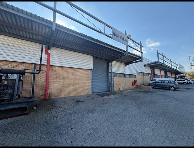 666M² WAREHOUSE TO LET IN HALFWAY HOUSE